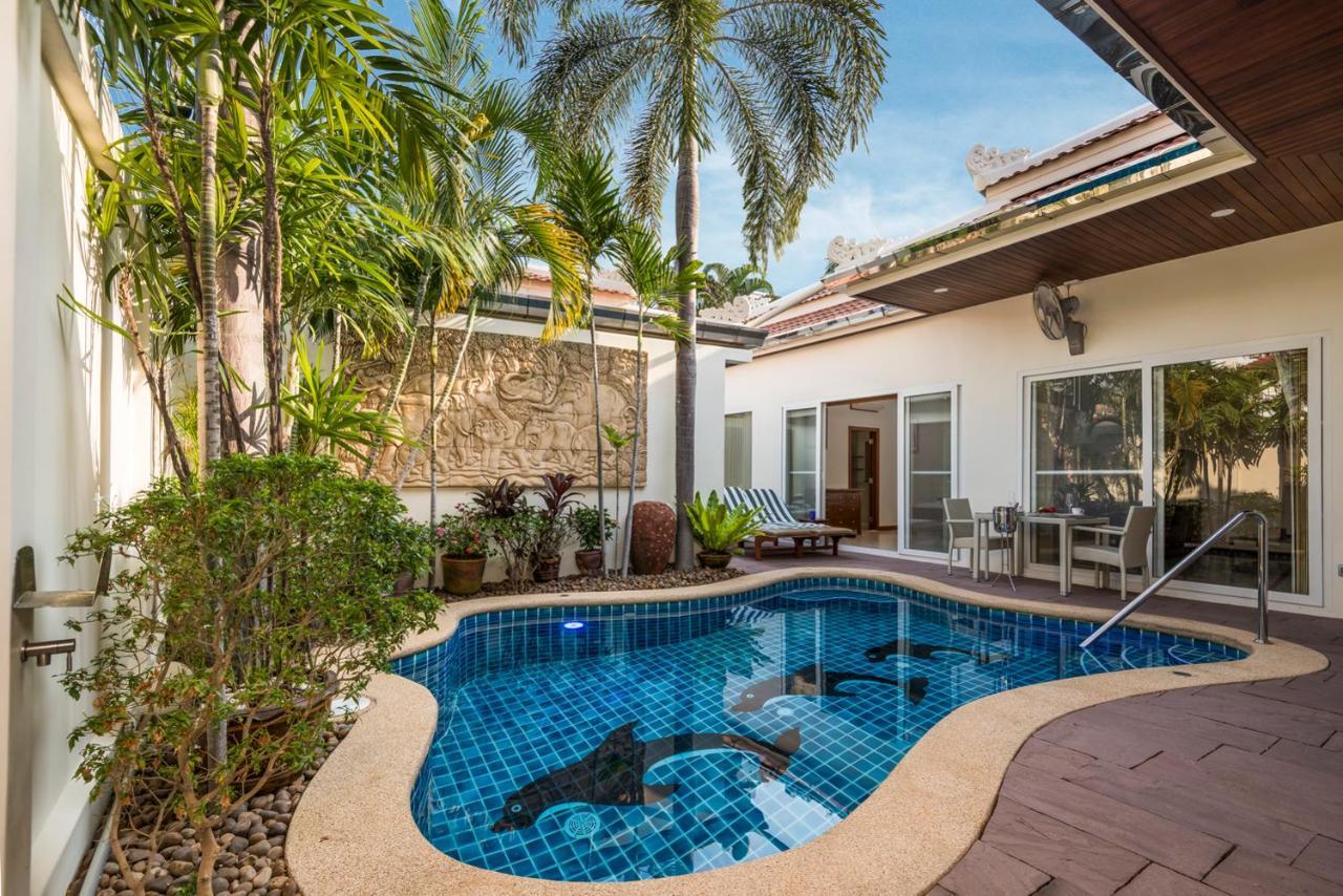 Village Austria Luxury Pool Villas Pattaya Exterior photo