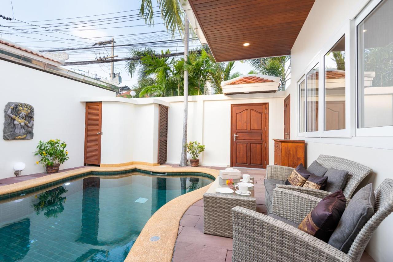 Village Austria Luxury Pool Villas Pattaya Exterior photo