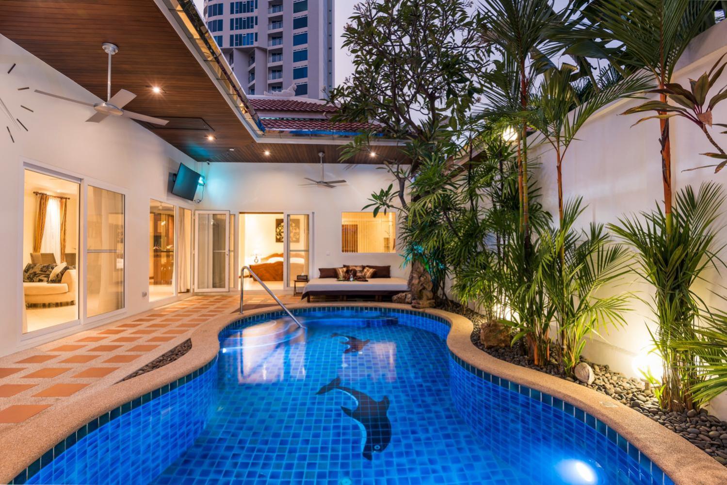 Village Austria Luxury Pool Villas Pattaya Exterior photo